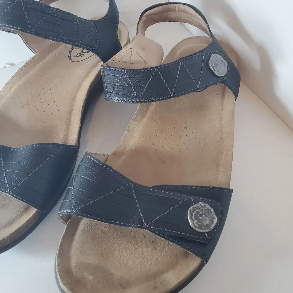 Taos Womens Sz 10 Pioneer Black Leather Silver Medallion Comfort Sandals